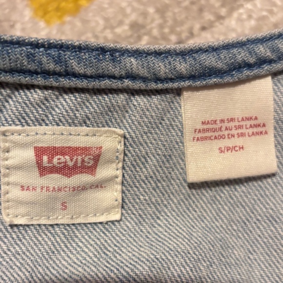 Levi’s denim vest - Picture 3 of 4